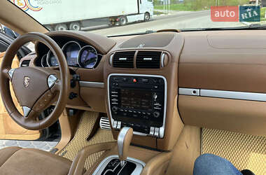 Позашляховик / Кросовер Porsche Cayenne 2009 в 