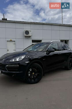 Внедорожник / Кроссовер Porsche Cayenne 2010 в 