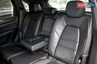 Позашляховик / Кросовер Porsche Cayenne 2020 в 