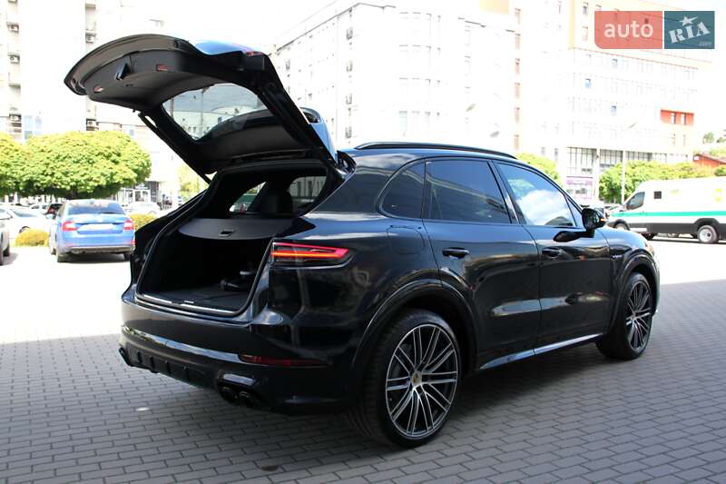 Внедорожник / Кроссовер Porsche Cayenne 2020 в Хмельницком фото 62 Внедорожник / Кроссовер Porsche Cayenne 2020 в Хмельницком