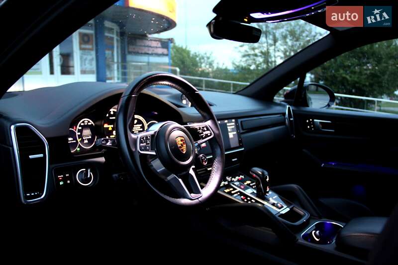 Внедорожник / Кроссовер Porsche Cayenne 2020 в Хмельницком фото 90 Внедорожник / Кроссовер Porsche Cayenne 2020 в Хмельницком