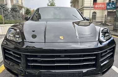 Внедорожник / Кроссовер Porsche Cayenne 2025 в Киеве