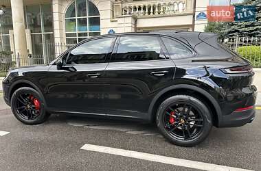 Внедорожник / Кроссовер Porsche Cayenne 2025 в 