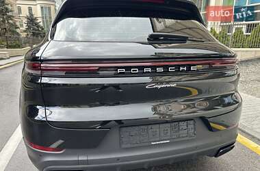 Внедорожник / Кроссовер Porsche Cayenne 2025 в 