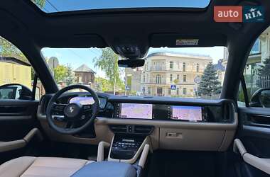 Внедорожник / Кроссовер Porsche Cayenne 2025 в 