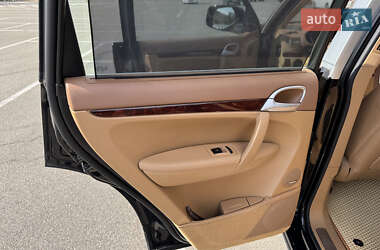 Позашляховик / Кросовер Porsche Cayenne 2007 в 