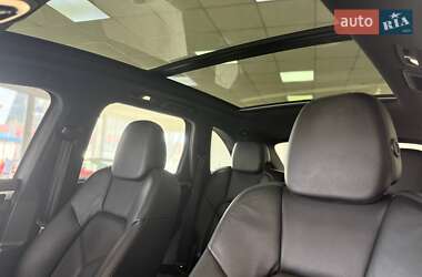 Внедорожник / Кроссовер Porsche Cayenne 2015 в 