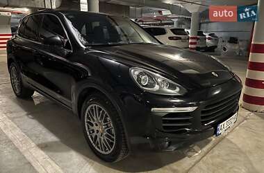 Позашляховик / Кросовер Porsche Cayenne 2014 в 