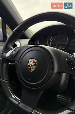 Внедорожник / Кроссовер Porsche Cayenne 2012 в 
