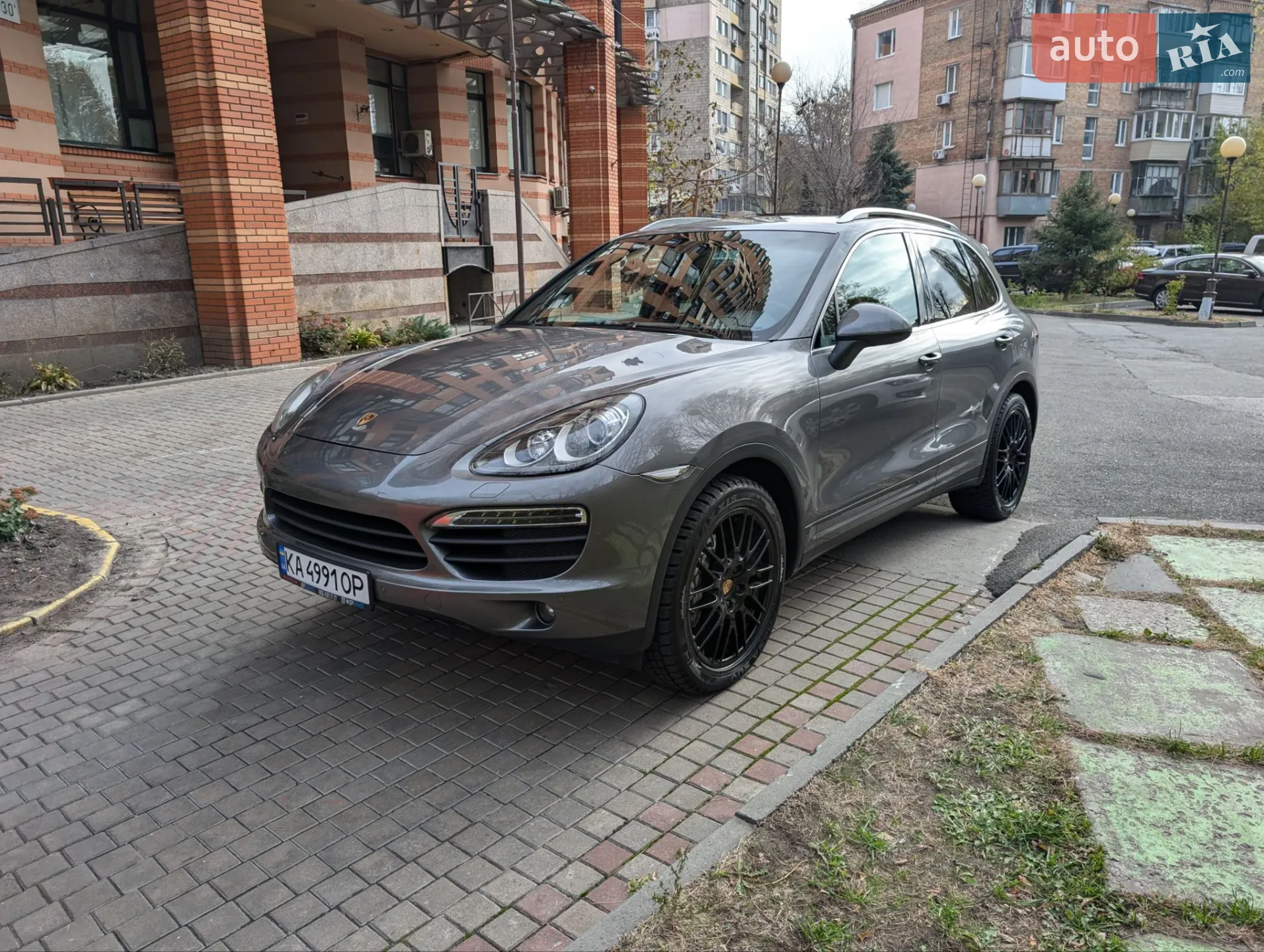 Porsche Cayenne 2010 VIN WP1ZZZ92ZBLA40414 фото оголошення 3 з 28