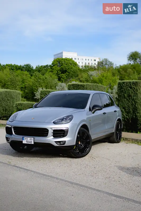 Porsche Cayenne 2017