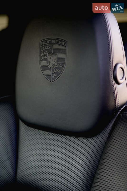 Позашляховик / Кросовер Porsche Cayenne 2017 в Дніпрі фото 27 Позашляховик / Кросовер Porsche Cayenne 2017 в Дніпрі