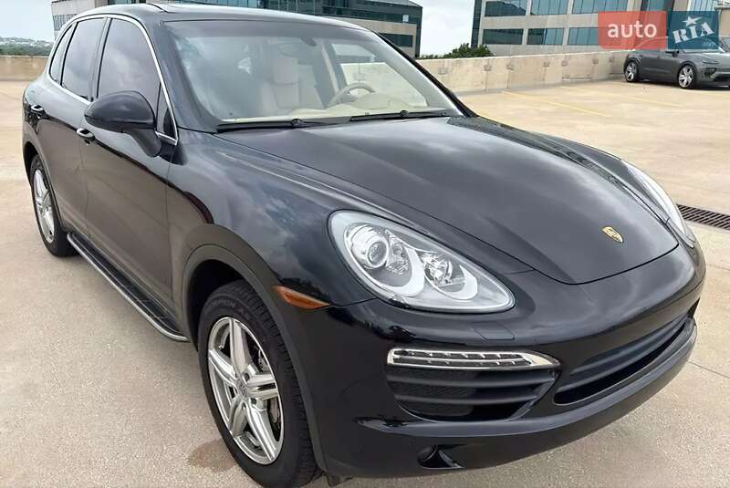 Внедорожник / Кроссовер Porsche Cayenne 2013 в Мукачево