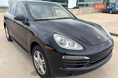 Внедорожник / Кроссовер Porsche Cayenne 2013 в 