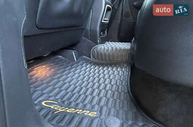 Позашляховик / Кросовер Porsche Cayenne 2009 в 