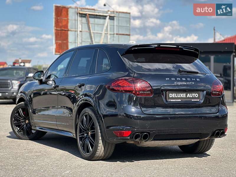 Внедорожник / Кроссовер Porsche Cayenne 2014 в Киеве