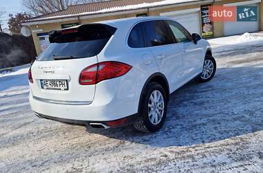 Внедорожник / Кроссовер Porsche Cayenne 2013 в 