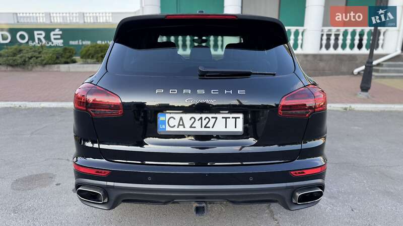 Внедорожник / Кроссовер Porsche Cayenne 2017 в Черкассах
