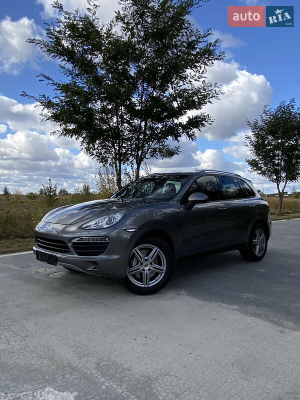 Позашляховик / Кросовер Porsche Cayenne 2010 в Києві фото 11 Позашляховик / Кросовер Porsche Cayenne 2010 в Києві