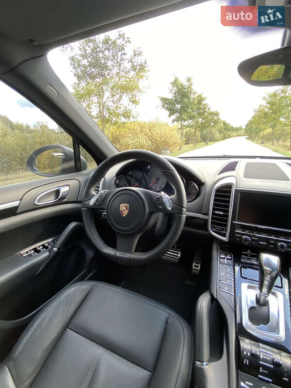 Позашляховик / Кросовер Porsche Cayenne 2010 в Києві фото 17 Позашляховик / Кросовер Porsche Cayenne 2010 в Києві