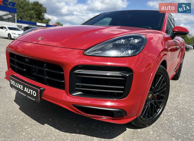 Позашляховик / Кросовер Porsche Cayenne 2021 в Києві
