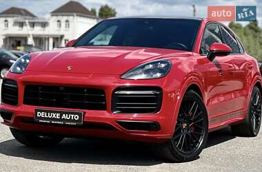 Внедорожник / Кроссовер Porsche Cayenne 2021 в 