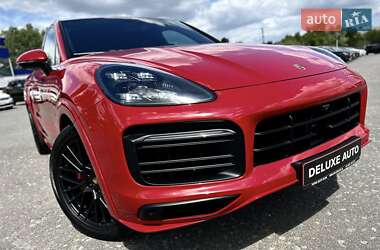 Внедорожник / Кроссовер Porsche Cayenne 2021 в 