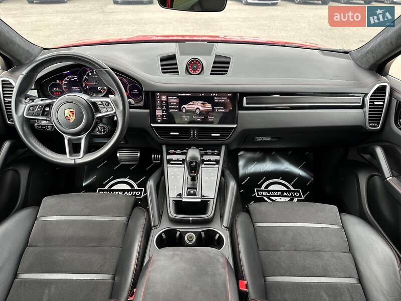 Позашляховик / Кросовер Porsche Cayenne 2021 в Києві
