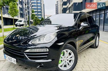 Внедорожник / Кроссовер Porsche Cayenne 2011 в 