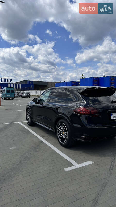 Внедорожник / Кроссовер Porsche Cayenne 2013 в Белой Церкви