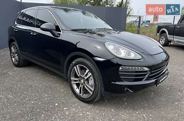Позашляховик / Кросовер Porsche Cayenne 2010 в 
