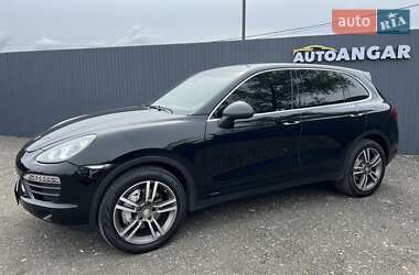 Позашляховик / Кросовер Porsche Cayenne 2010 в 