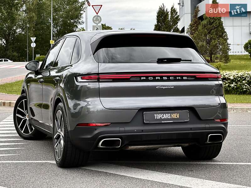 Позашляховик / Кросовер Porsche Cayenne 2024 в Києві