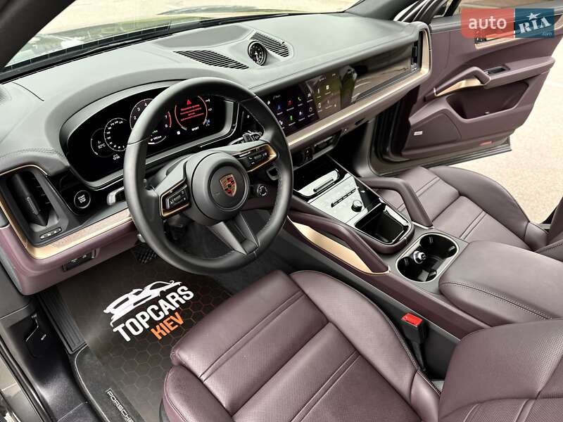 Позашляховик / Кросовер Porsche Cayenne 2024 в Києві