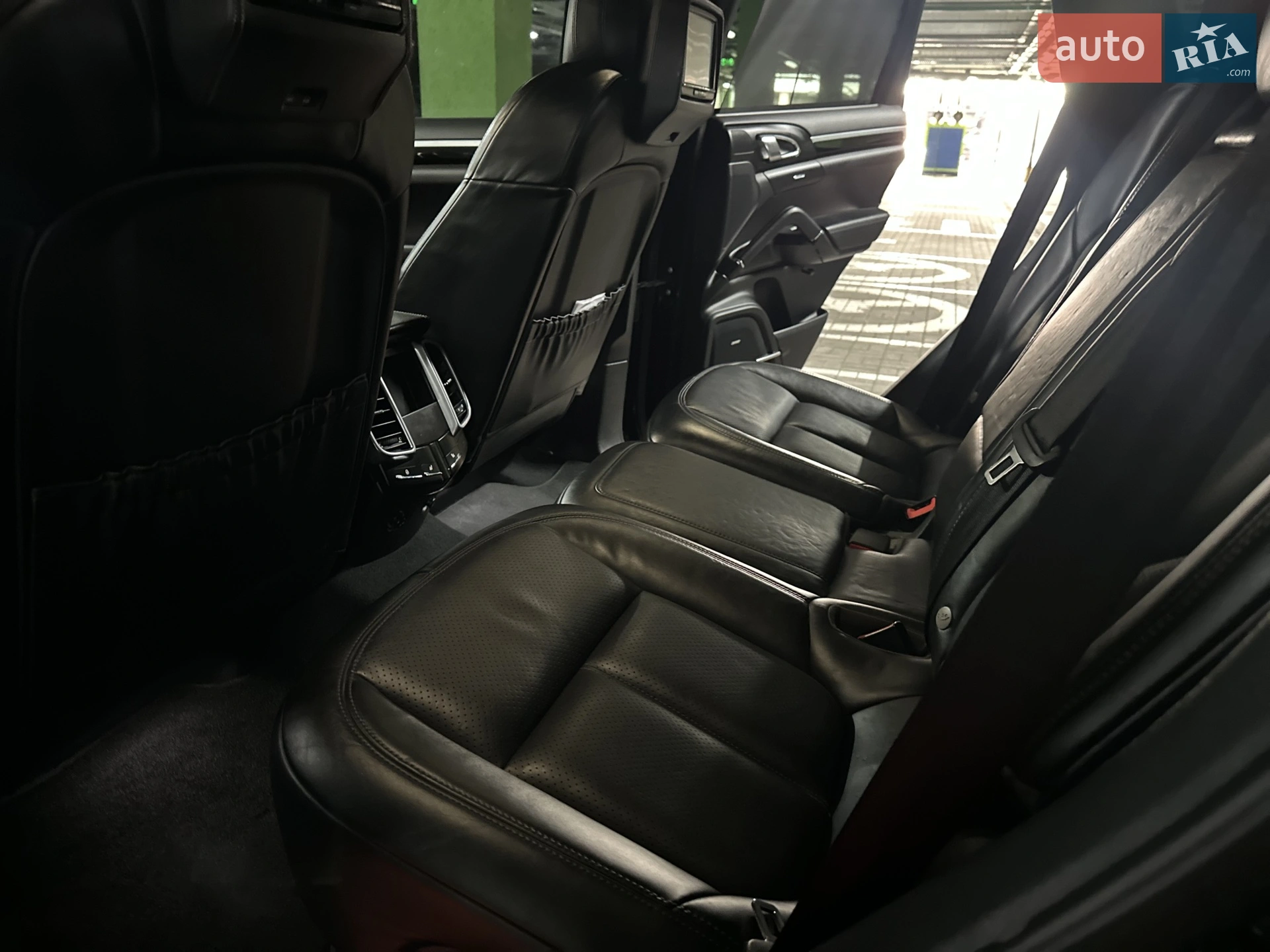 2015 Porsche Cayenne - мініатюра 77