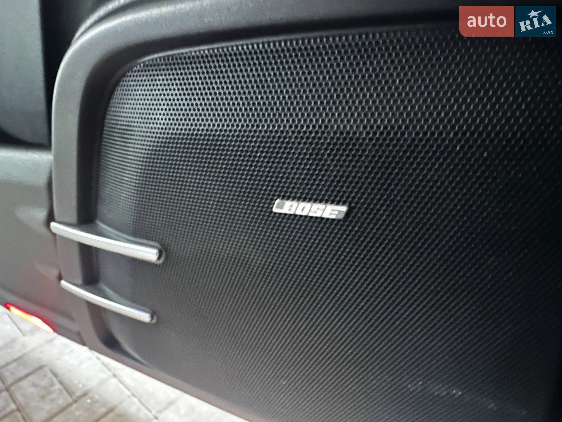2015 Porsche Cayenne - мініатюра 33