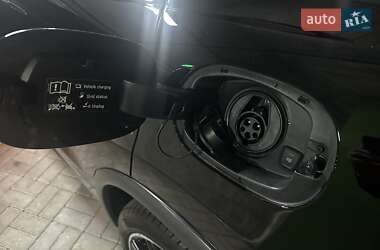 Позашляховик / Кросовер Porsche Cayenne 2015 в 