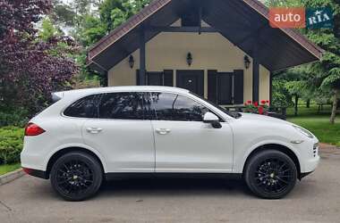 Внедорожник / Кроссовер Porsche Cayenne 2013 в 