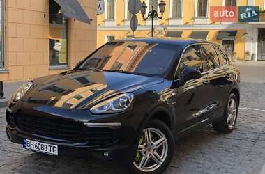 Внедорожник / Кроссовер Porsche Cayenne 2015 в Одессе