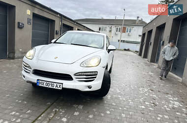Внедорожник / Кроссовер Porsche Cayenne 2013 в 