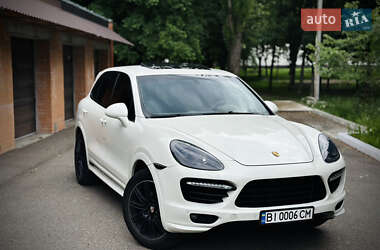 Внедорожник / Кроссовер Porsche Cayenne 2011 в 