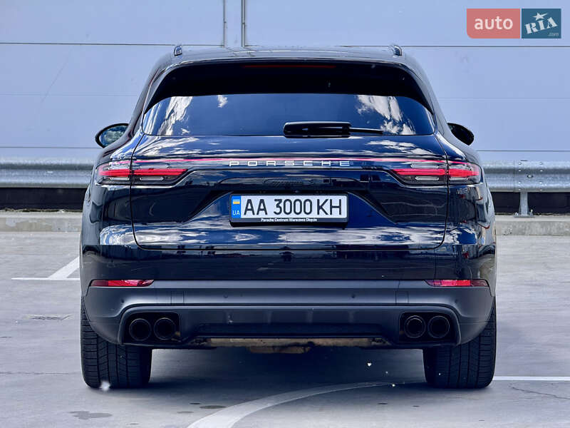 Позашляховик / Кросовер Porsche Cayenne 2017 в Києві