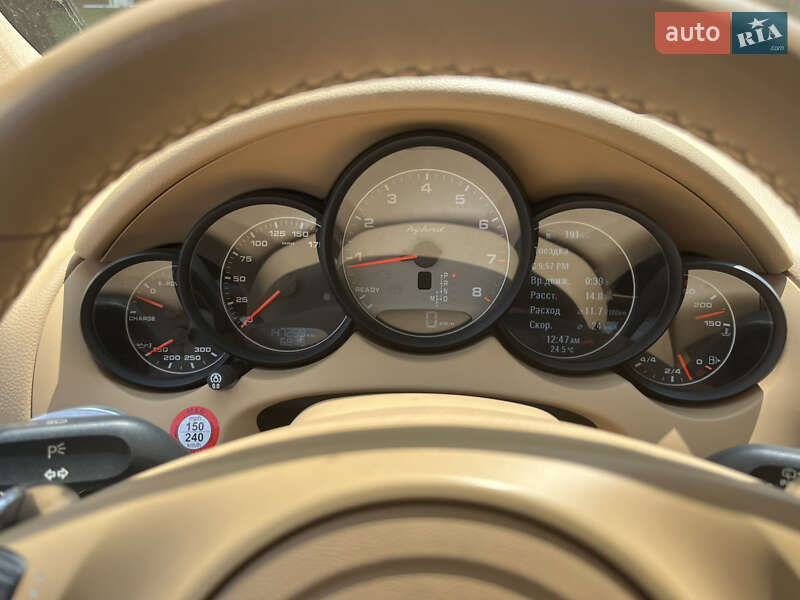 Внедорожник / Кроссовер Porsche Cayenne 2013 в Одессе фото 11 Внедорожник / Кроссовер Porsche Cayenne 2013 в Одессе