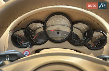Внедорожник / Кроссовер Porsche Cayenne 2013 в 
