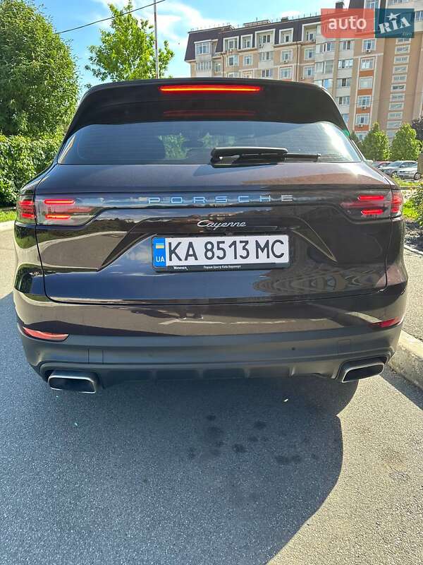 Внедорожник / Кроссовер Porsche Cayenne 2018 в Киеве
