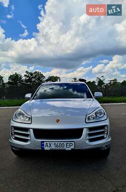 Внедорожник / Кроссовер Porsche Cayenne 2007 в 