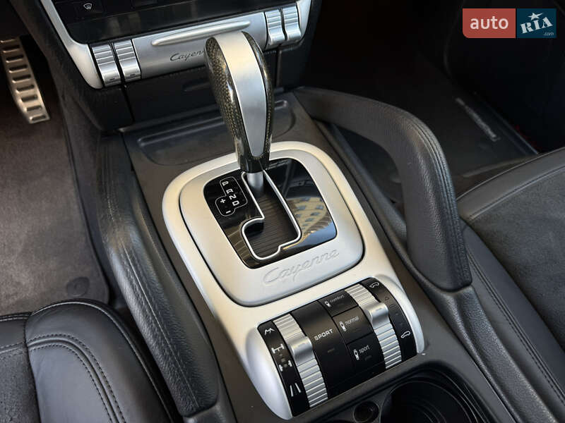 Внедорожник / Кроссовер Porsche Cayenne 2008 в Одессе