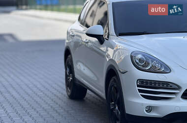Внедорожник / Кроссовер Porsche Cayenne 2010 в 