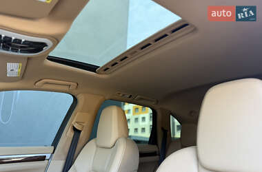 Внедорожник / Кроссовер Porsche Cayenne 2010 в 