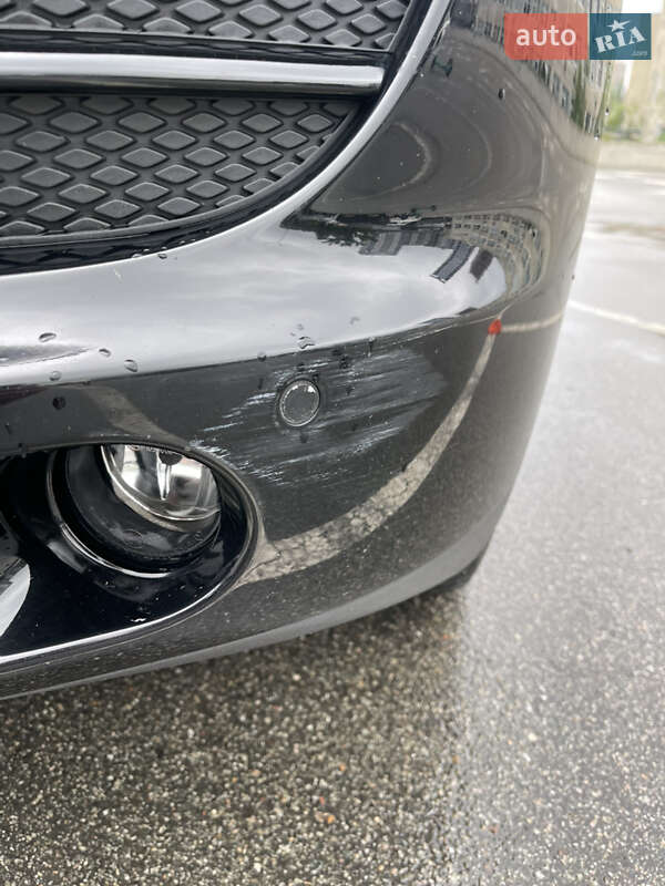 Позашляховик / Кросовер Porsche Cayenne 2012 в Києві